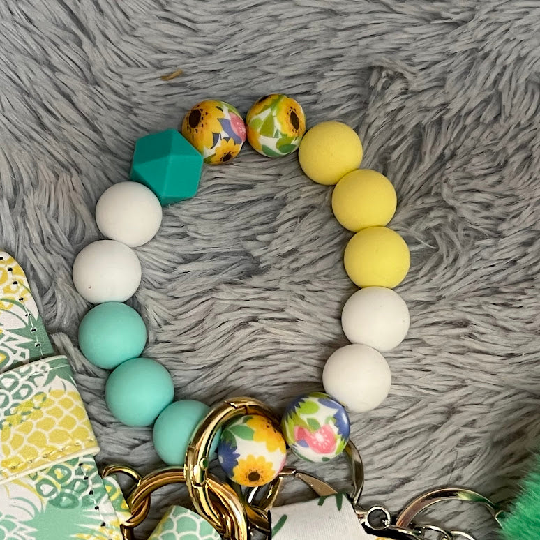 5pcs Pineapple Wallet Safety Keychain Accessory Set